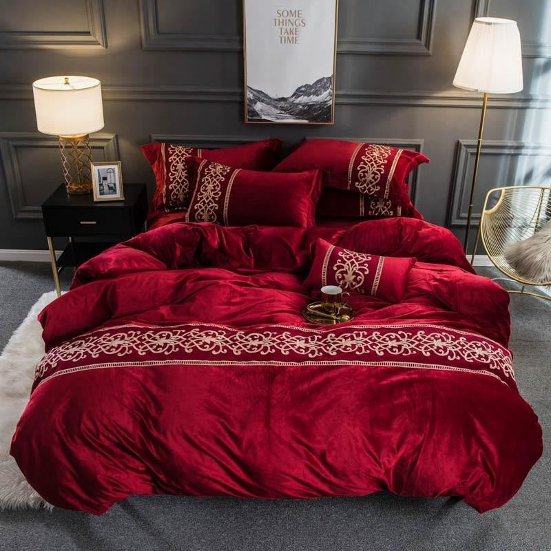 New Luxury Embroidered Velvet Duvet Red - King